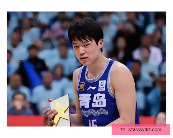 犯规失控杨瀚森半场数据低迷