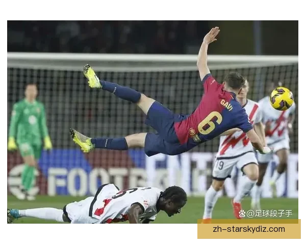 前锋防守积极减轻后卫压力整体